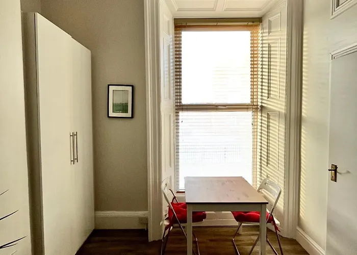 In Rathmines, 10min Walk To Centre *